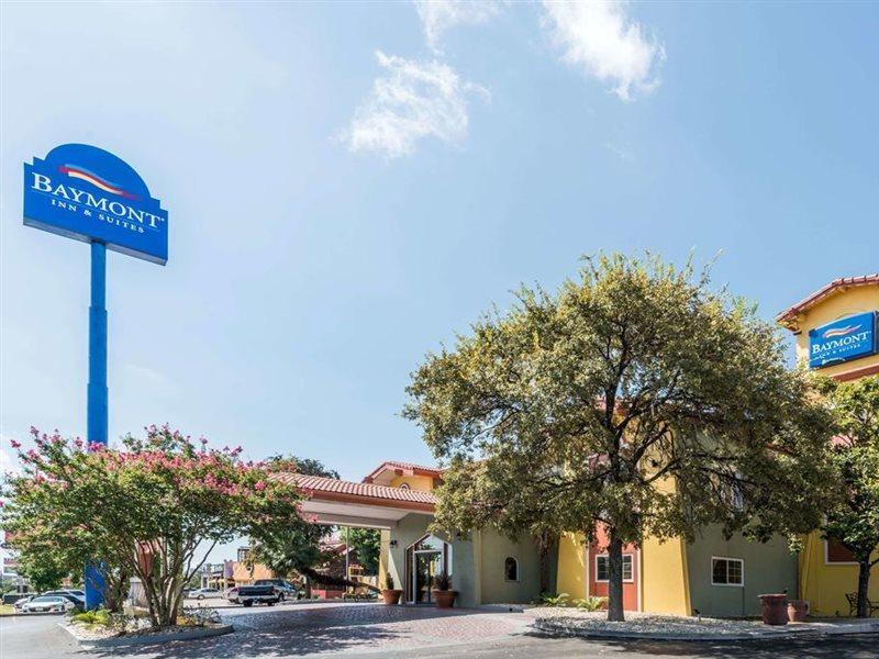 Baymont By Wyndham San Antonio Near South Texas Medical Ctr Hotel Exterior foto